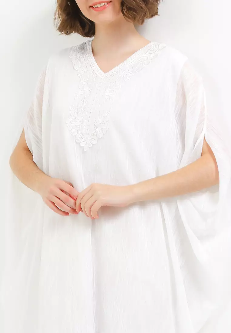 Sequined Lace Detail Kaftan