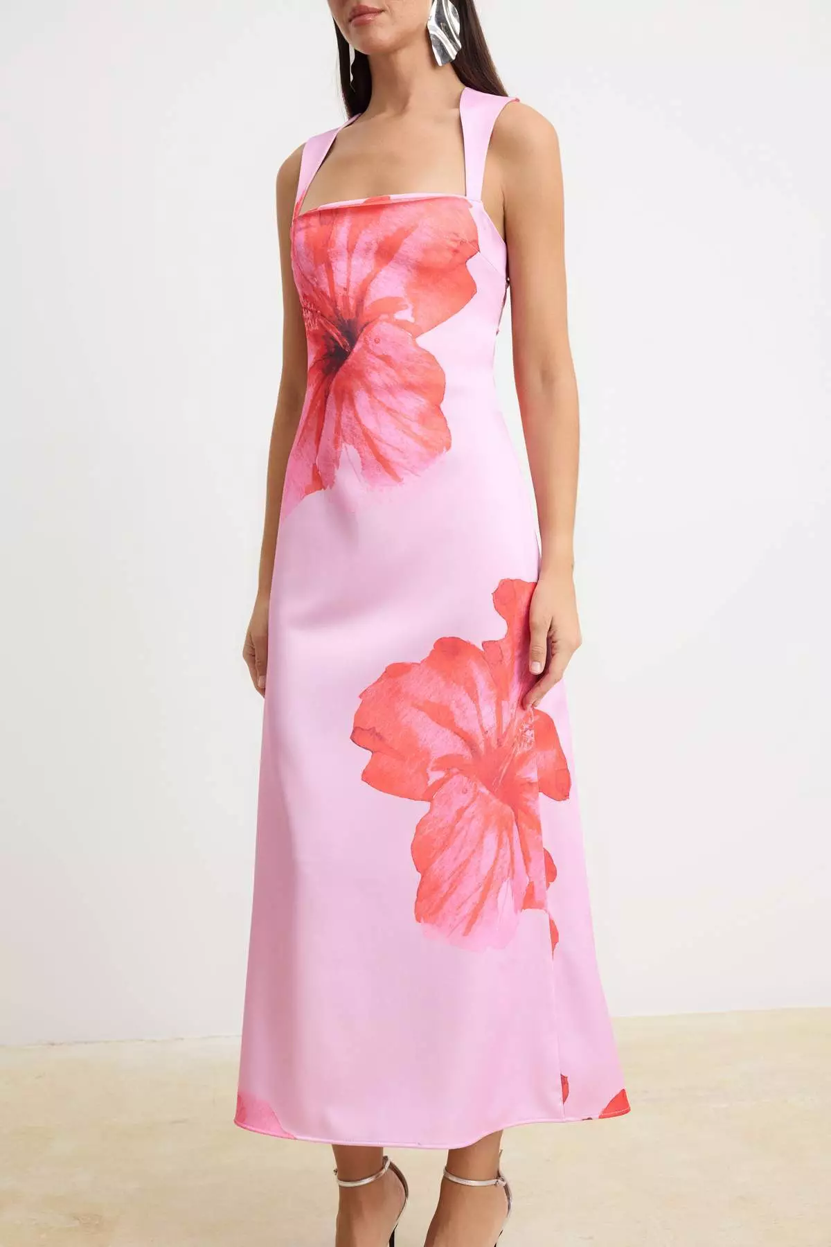 Multi-Colored Floral Woven Back Detailed Satin Maxi Dress Tprss26El119