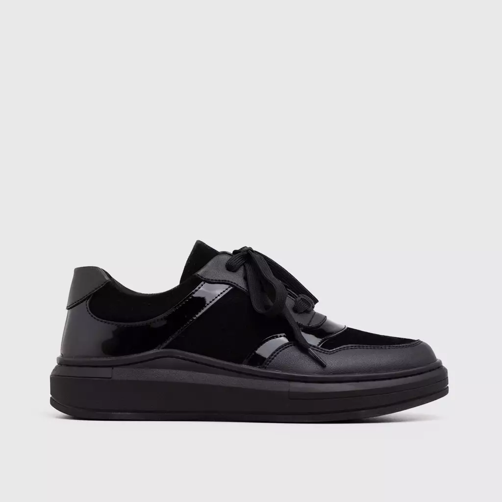 Saldana Sneakers Black