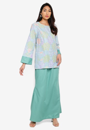 Baju Kurung Heliza from NOOR ARFA in Green