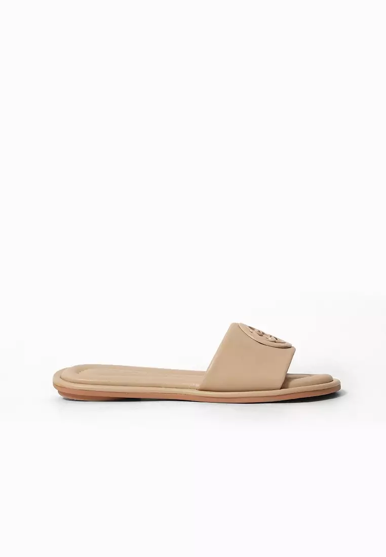 Discount on CLN  shoes - SKU: Shangrila Slides