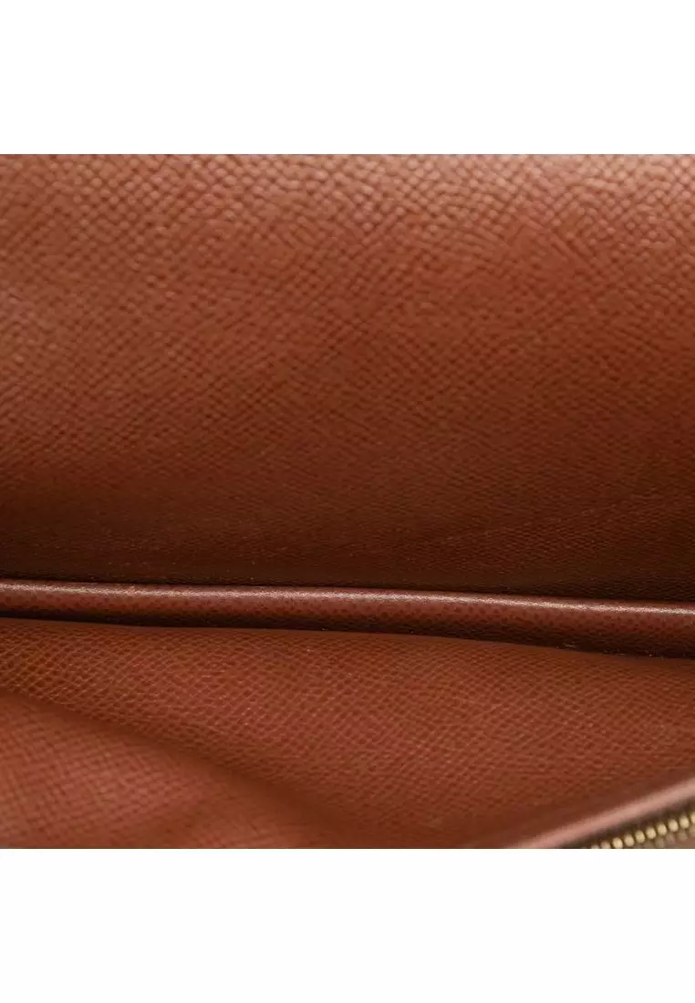 Pre-Loved Hermès Courchevel Jet Pochette Clutch