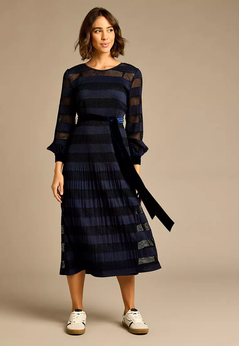 Lace Navy Jersey Dress Jersey Twist Gown By David Meister For Rent