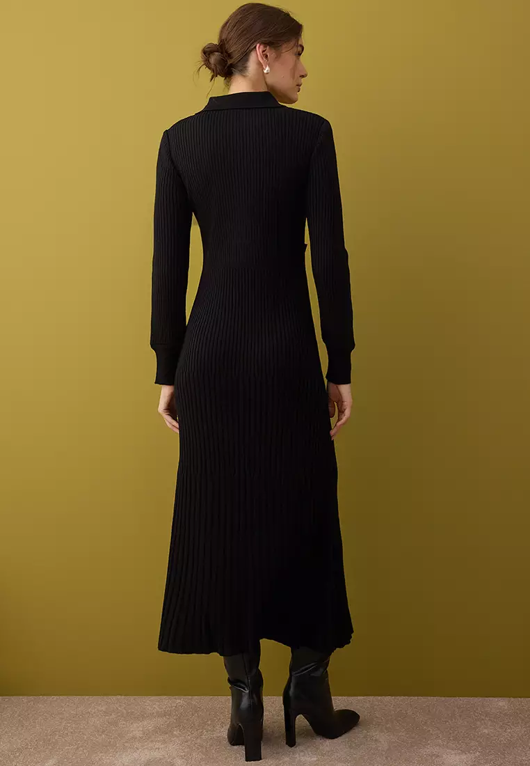 Black Metal Button Detailed Knitted Rib Dress
