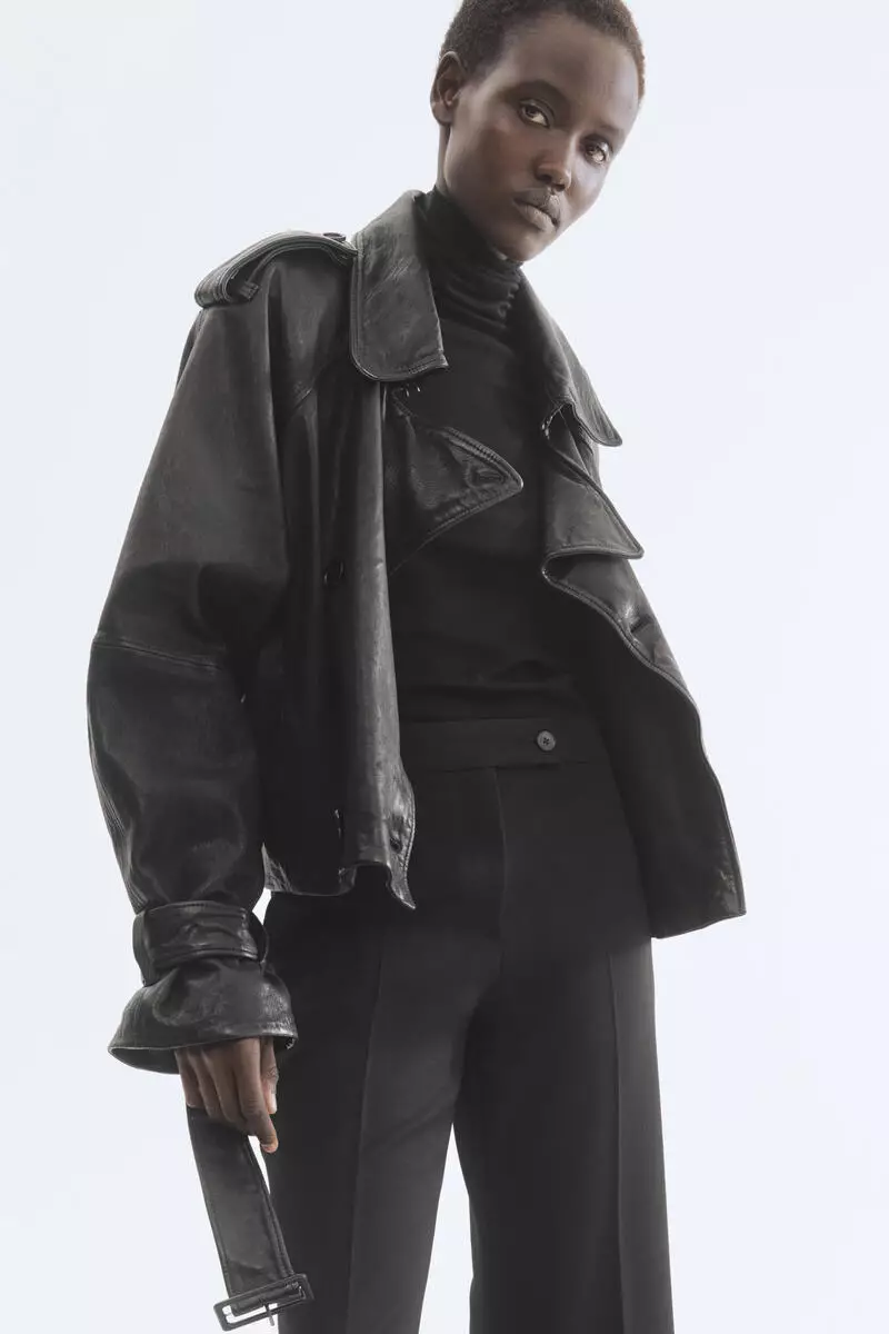 Bootcut ankle-length trousers