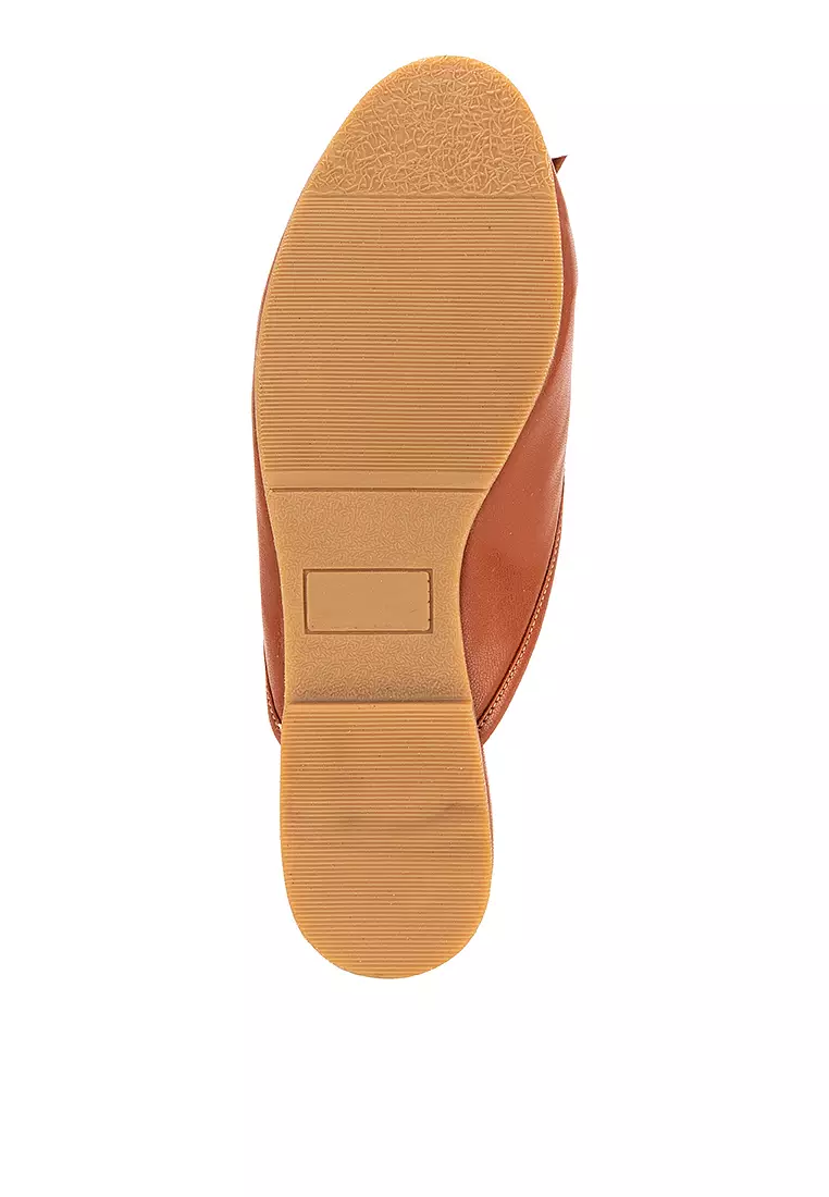 Round Toe Flat Mules