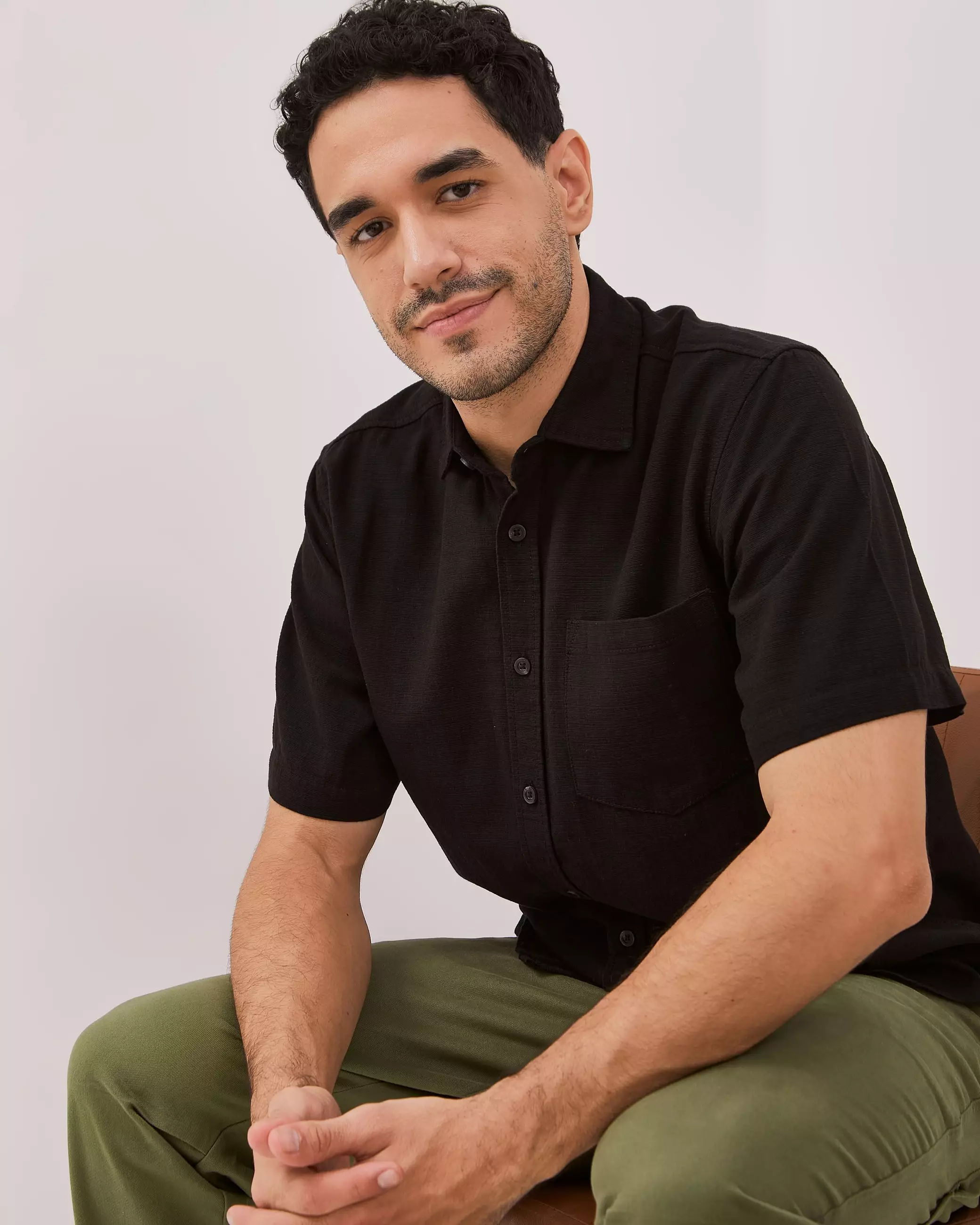 AMK Kemeja Pria Lengan Pendek SHS Andreas Ss Black