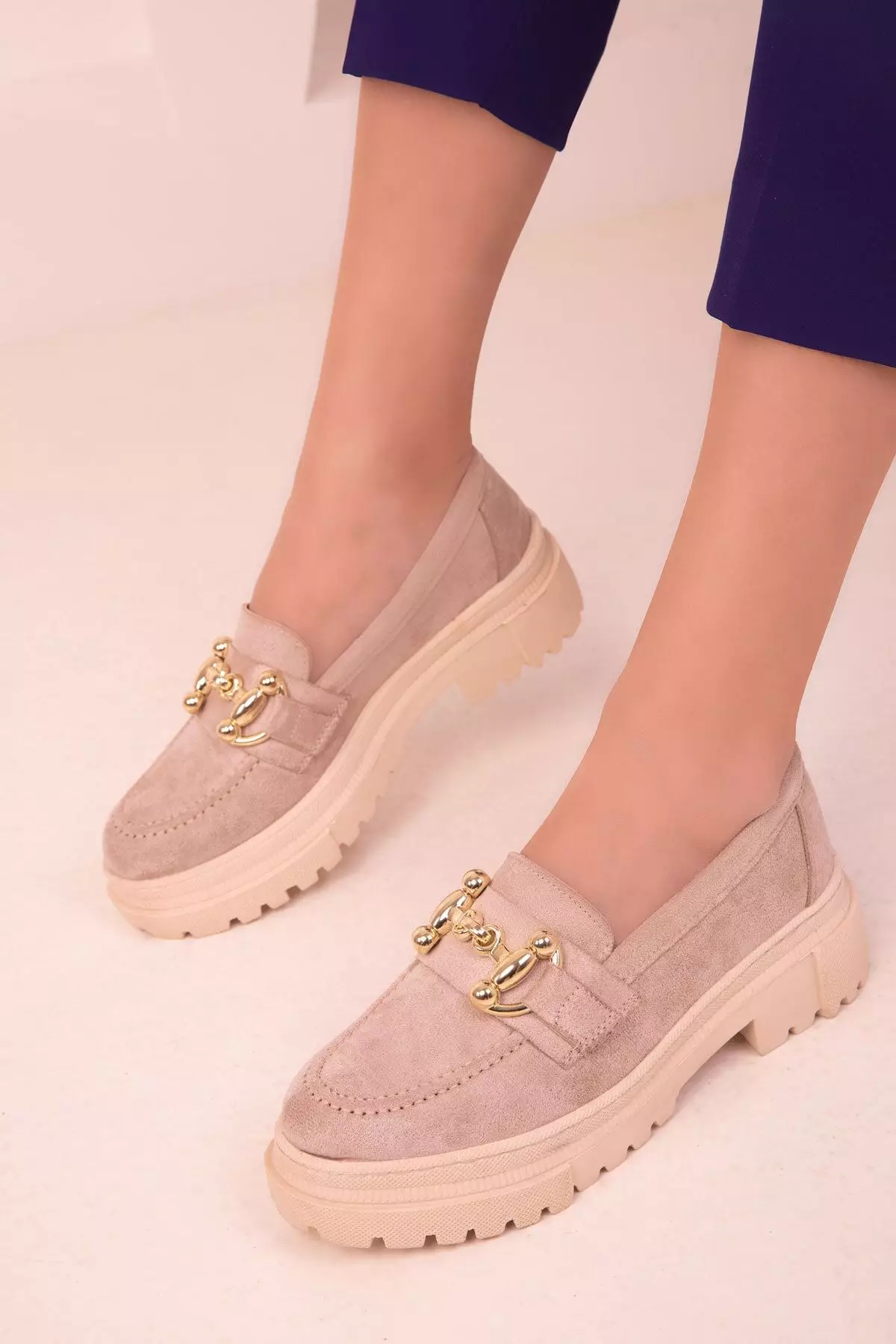 Round Toe Loafers