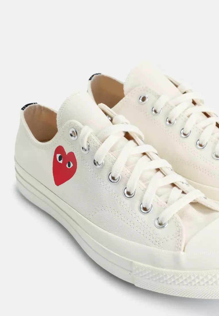 Chuck 70 Single Heart Low-Top Sneakers