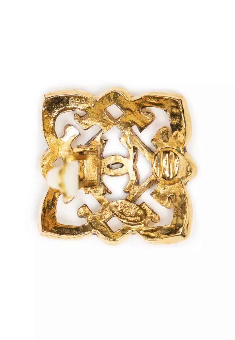 Pre-Loved CC Square Clip On Earrings