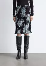 Black/Multi