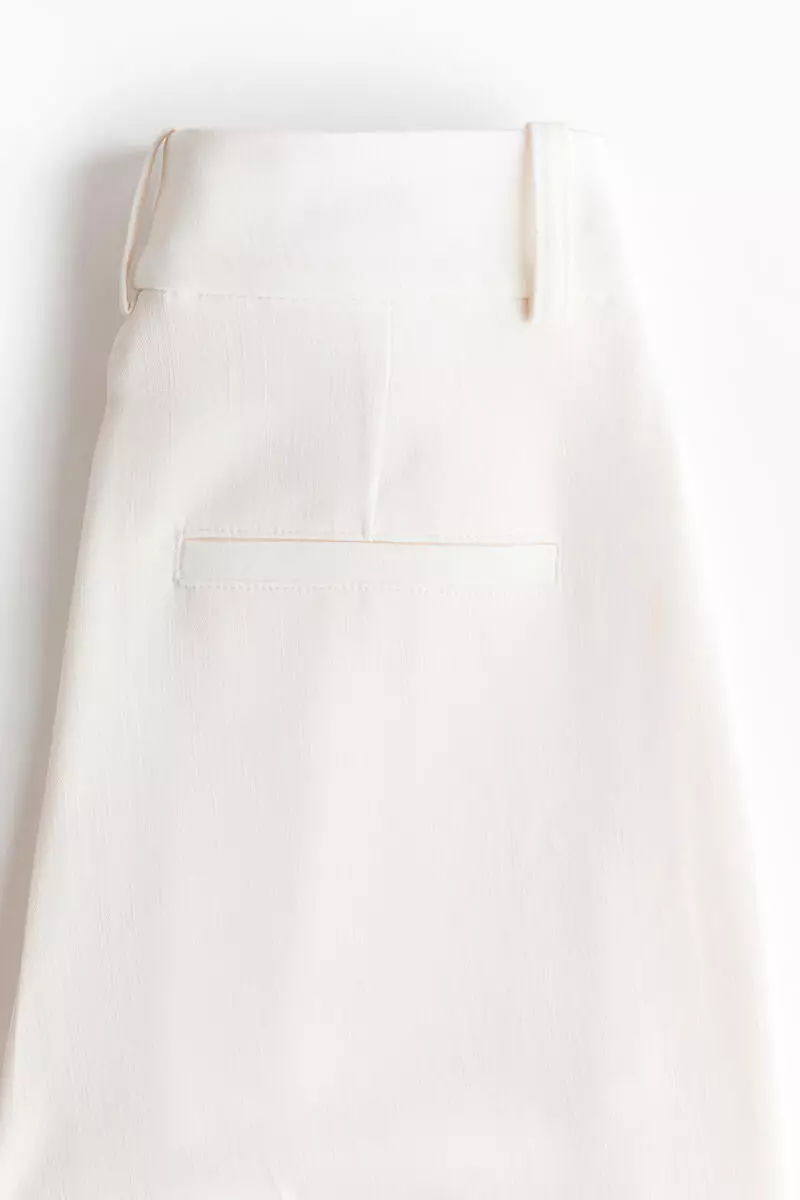 Wide tailored trousers