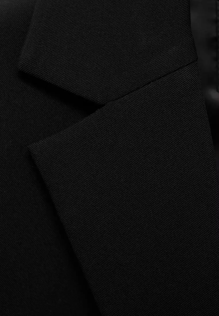 Straight Jacket With Flap Pockets