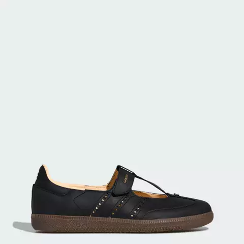 Core Black/Crystal Sand/Gum
