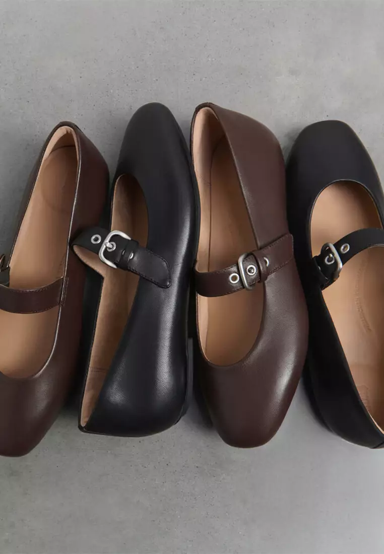 Delicato Soft Leather Mary Janes