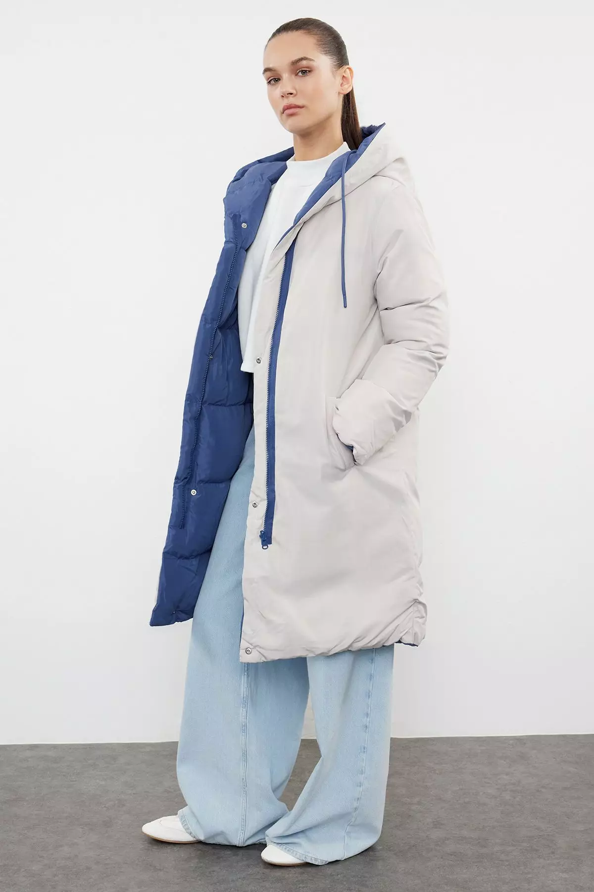 Grey-Blue Reversible Hooded Water Repellent Long Puffer Jacket TWOAW23MO00052