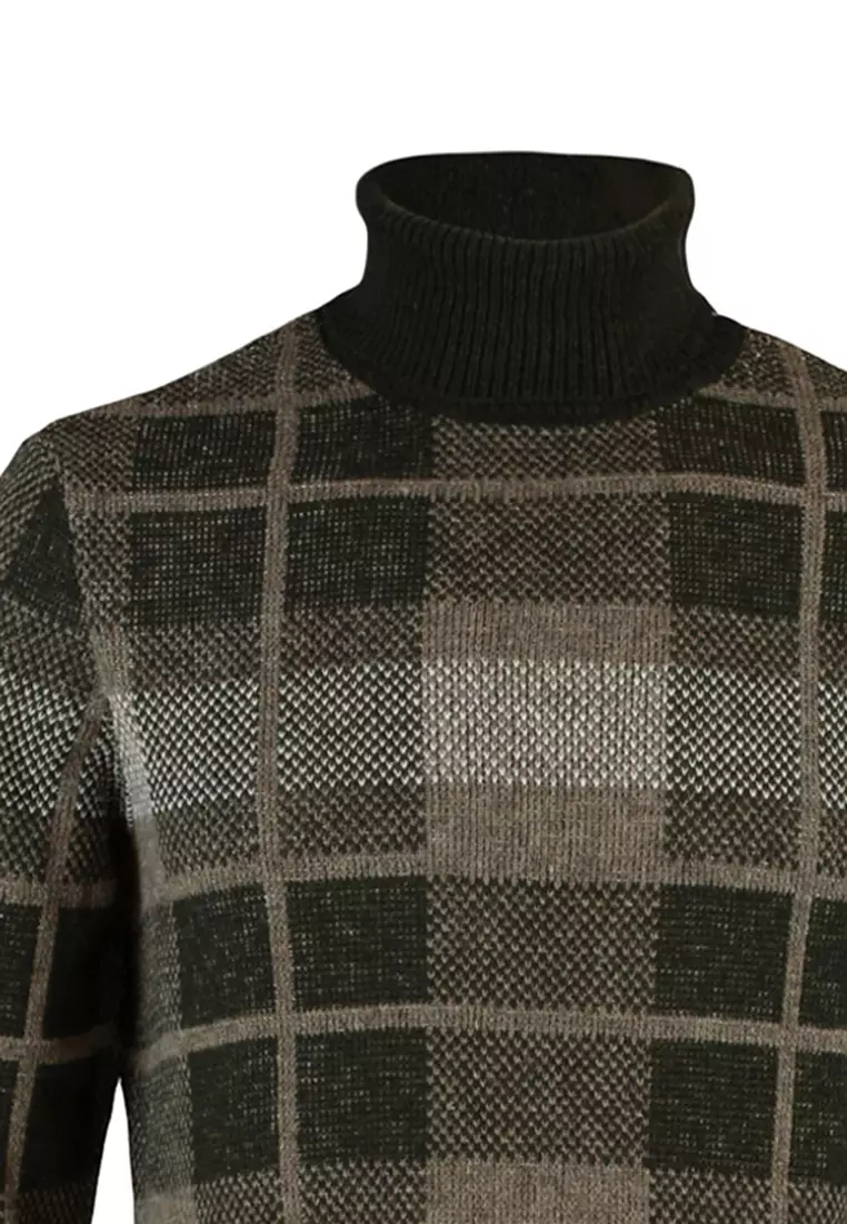 Slim Fit Turtleneck Plaid Knit Sweater