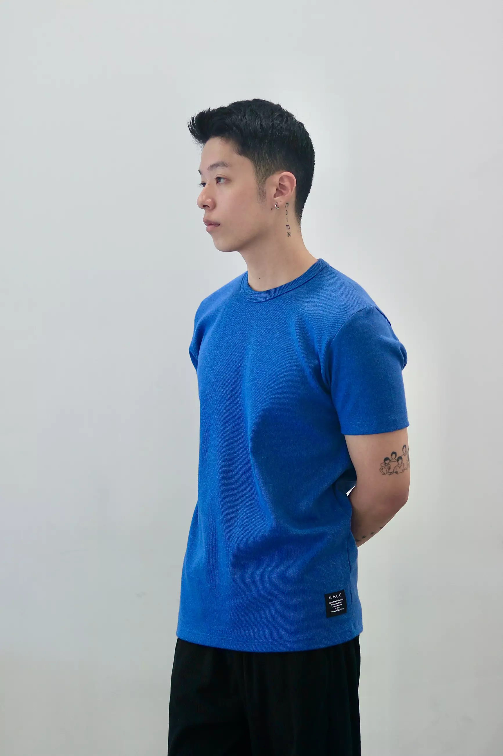 Kale Mark Blue / Atas Kaos Lengan Pendek Pria Premium