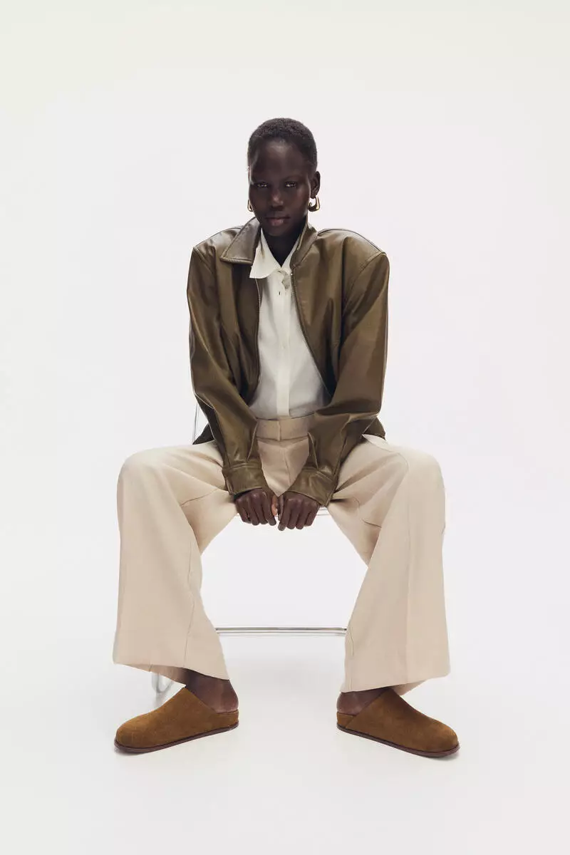 Suede footbed mules