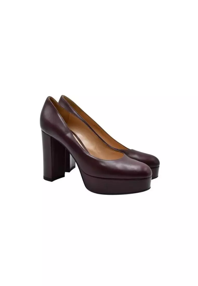 Gianvito rossi deals burgundy pumps