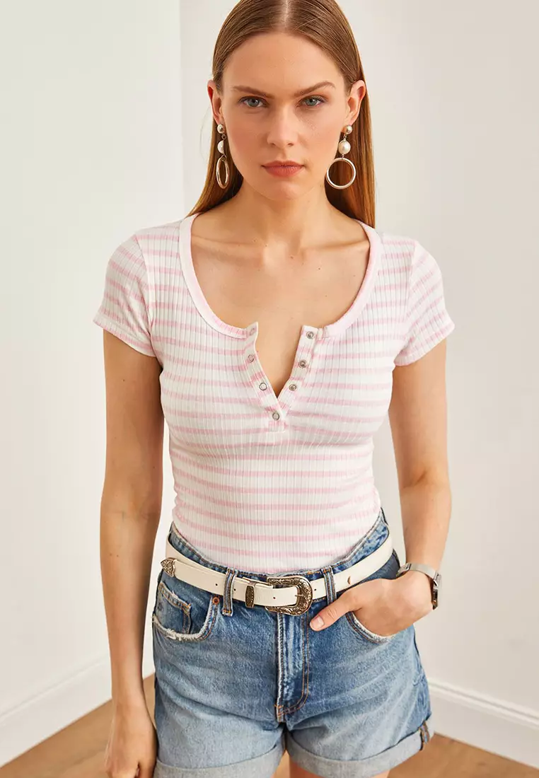 Women's Snap-On Camisole T-shirt BLZ-19000171