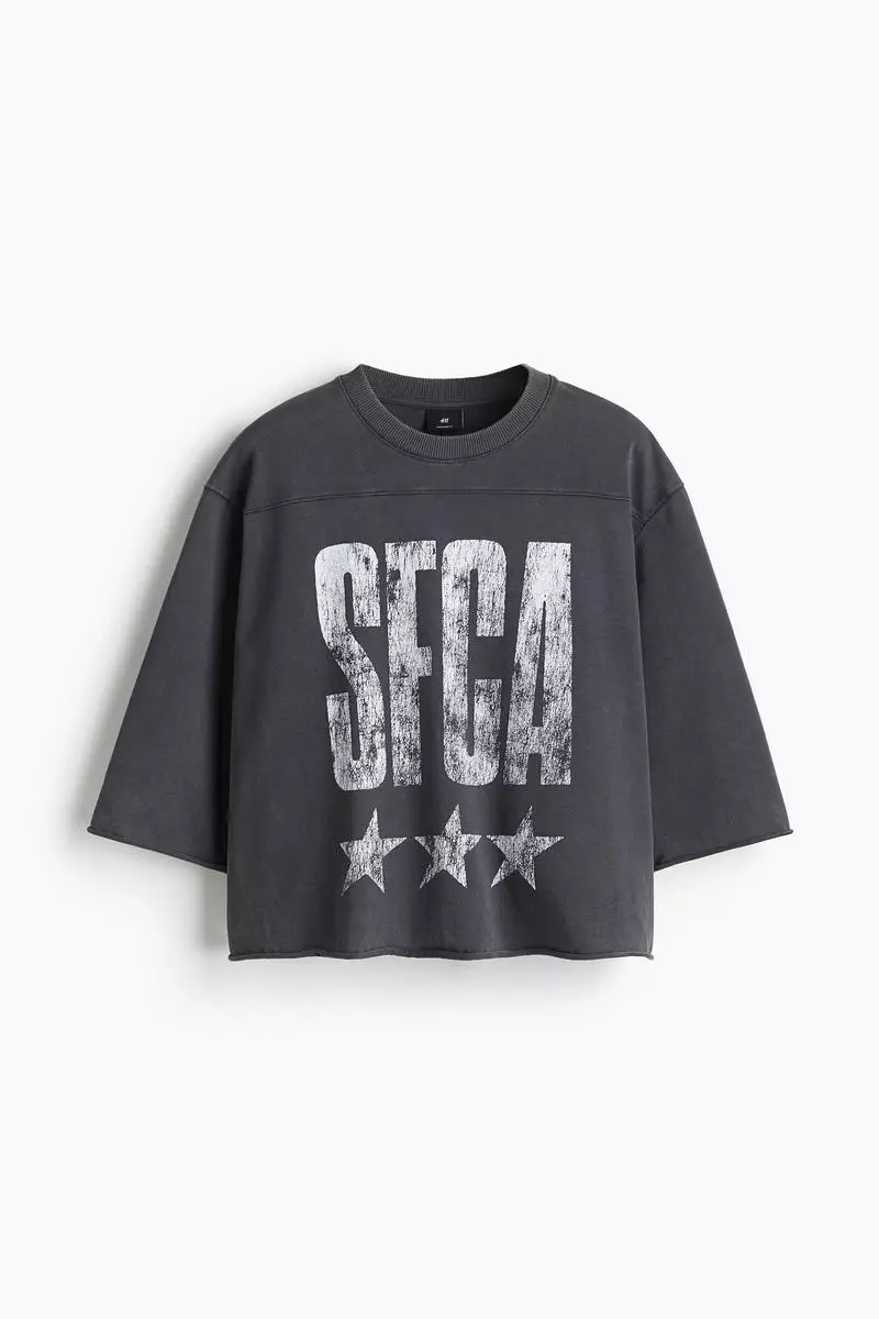 Oversized Fit Cropped T-shirt