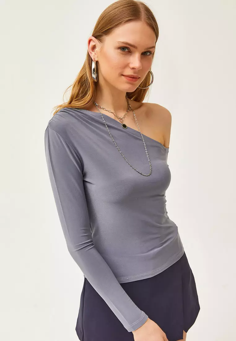 Asymmetric Collar Blouse