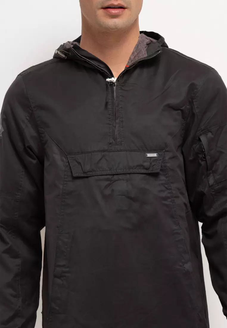 Jaket Adventure Casual