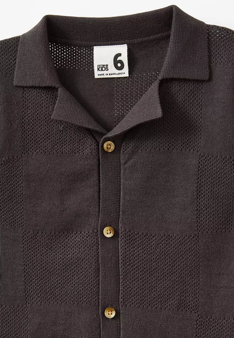 Knitted Short Sleeve Shirt