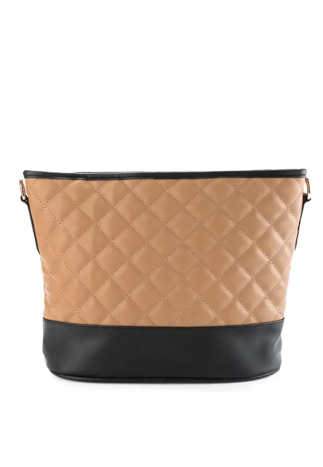 Zahara Quilt Sling Bag
