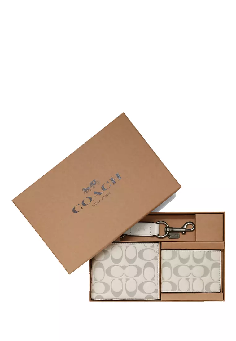 Coach 3 in discount 1 wallet gift set