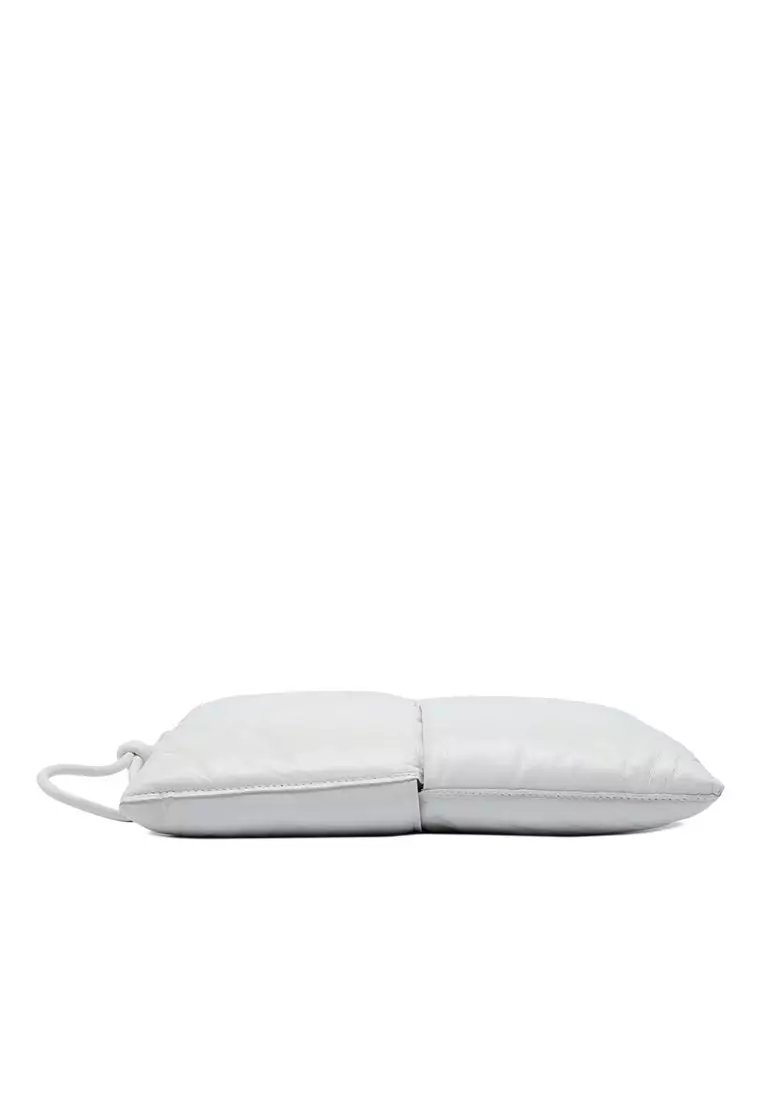 Pre-Loved Bottega Veneta Nappa Maxi Intrecciato Padded Square Wristlet Pouch