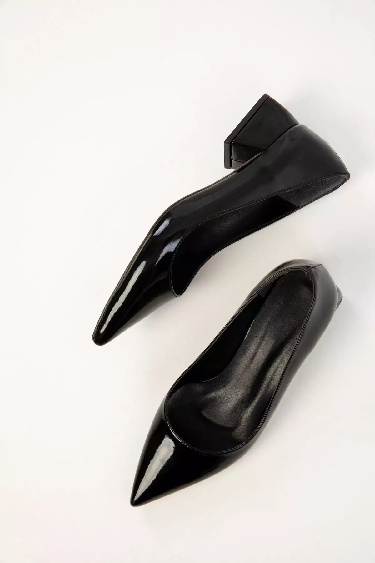 Black Patent Leather Women's Classic Heeled Shoes 20225