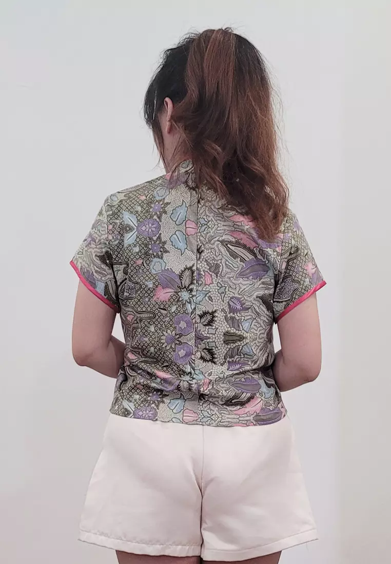 Ivory Cheongsam Cap Sleeves Top Light Green Batik