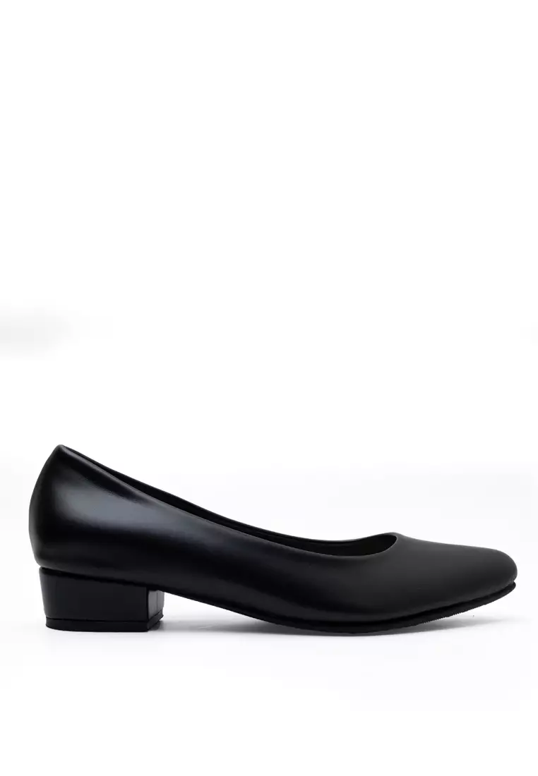 Discount on Zanea Shoes  shoes - SKU: Noelle Pumps