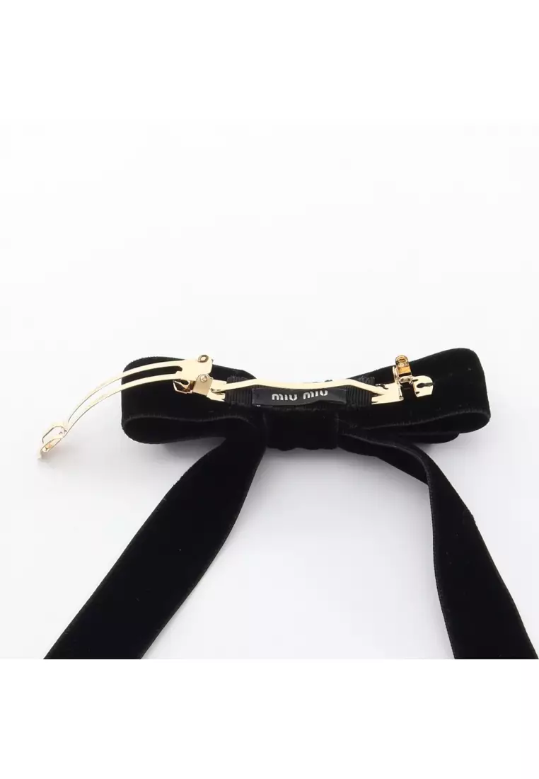 Pre-Loved MIU MIU logo ribbon barretta GP Velor black gold