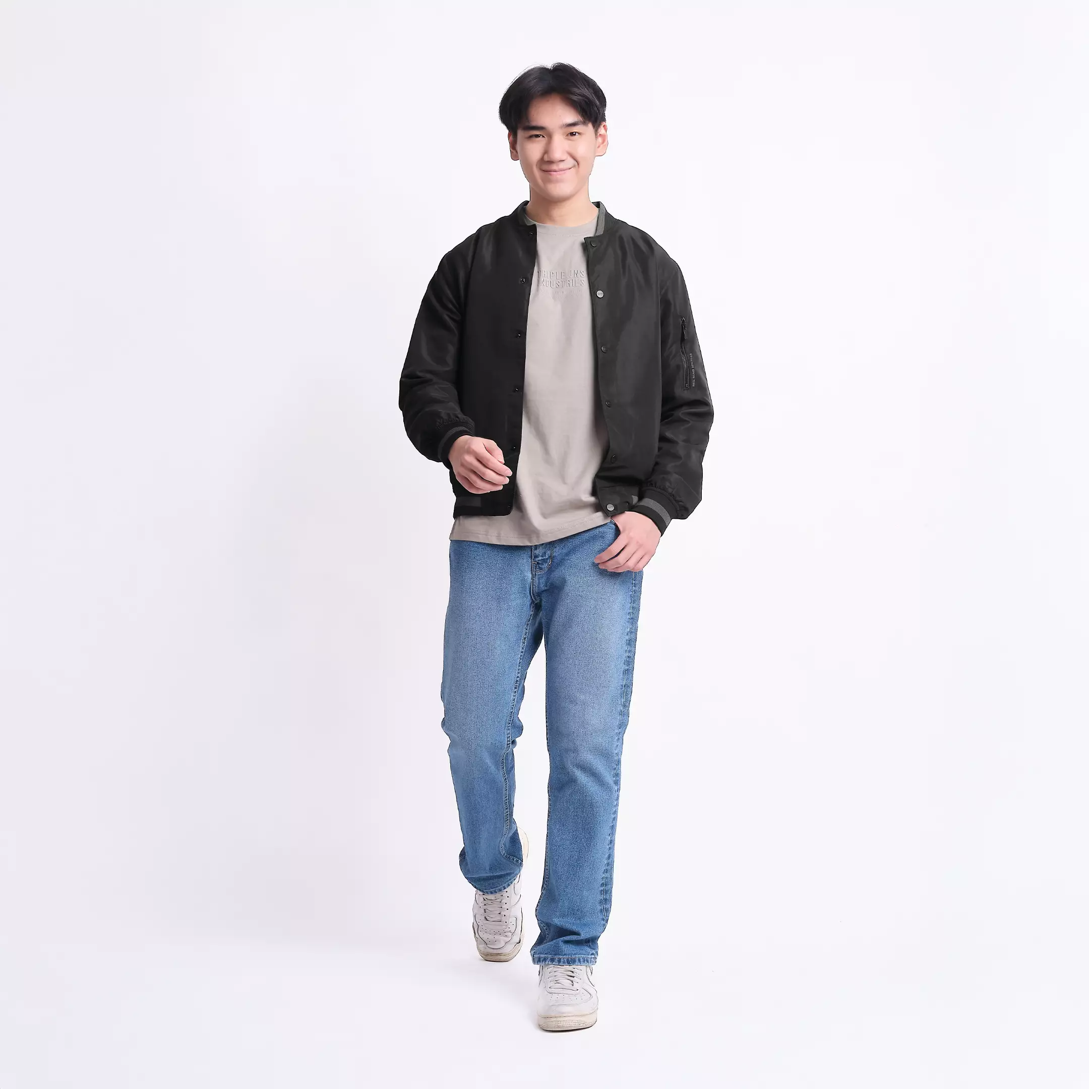 TRIPLE Jaket Bomber Parasut (JK PRS 535 07 BLK) - Black