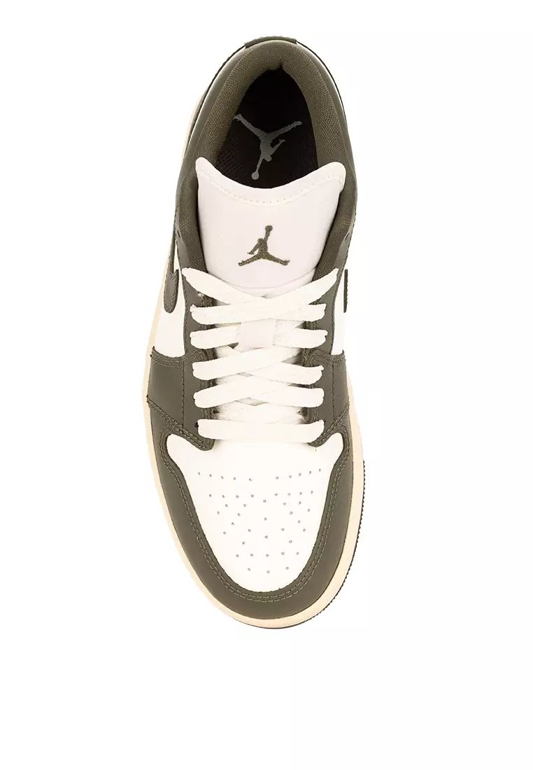 Air Jordan 1 Low Shoes