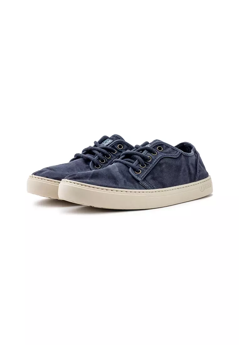 World nature scarpe store