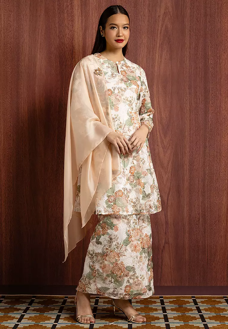 SOPHIA KURUNG PAHANG SET WITH SELENDANG