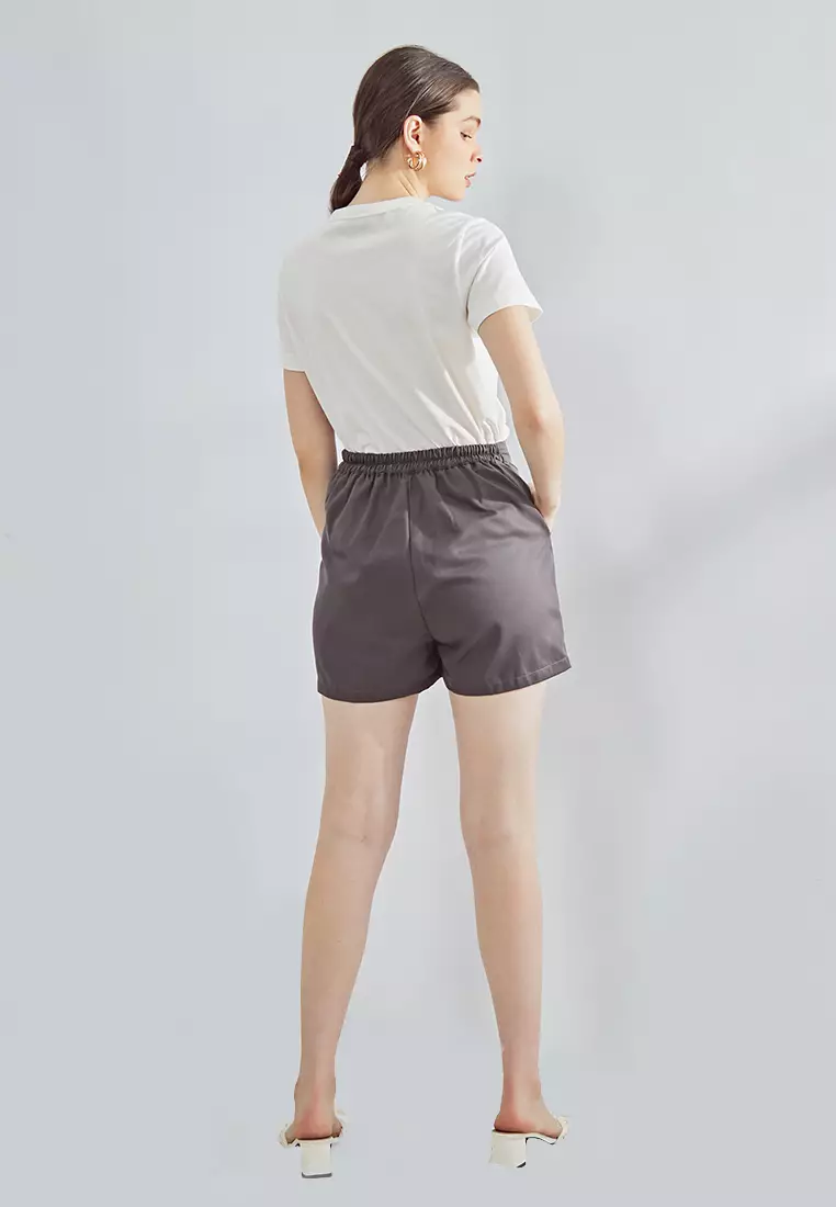 Nayara Basic Celana Wanita Kiona Pendek