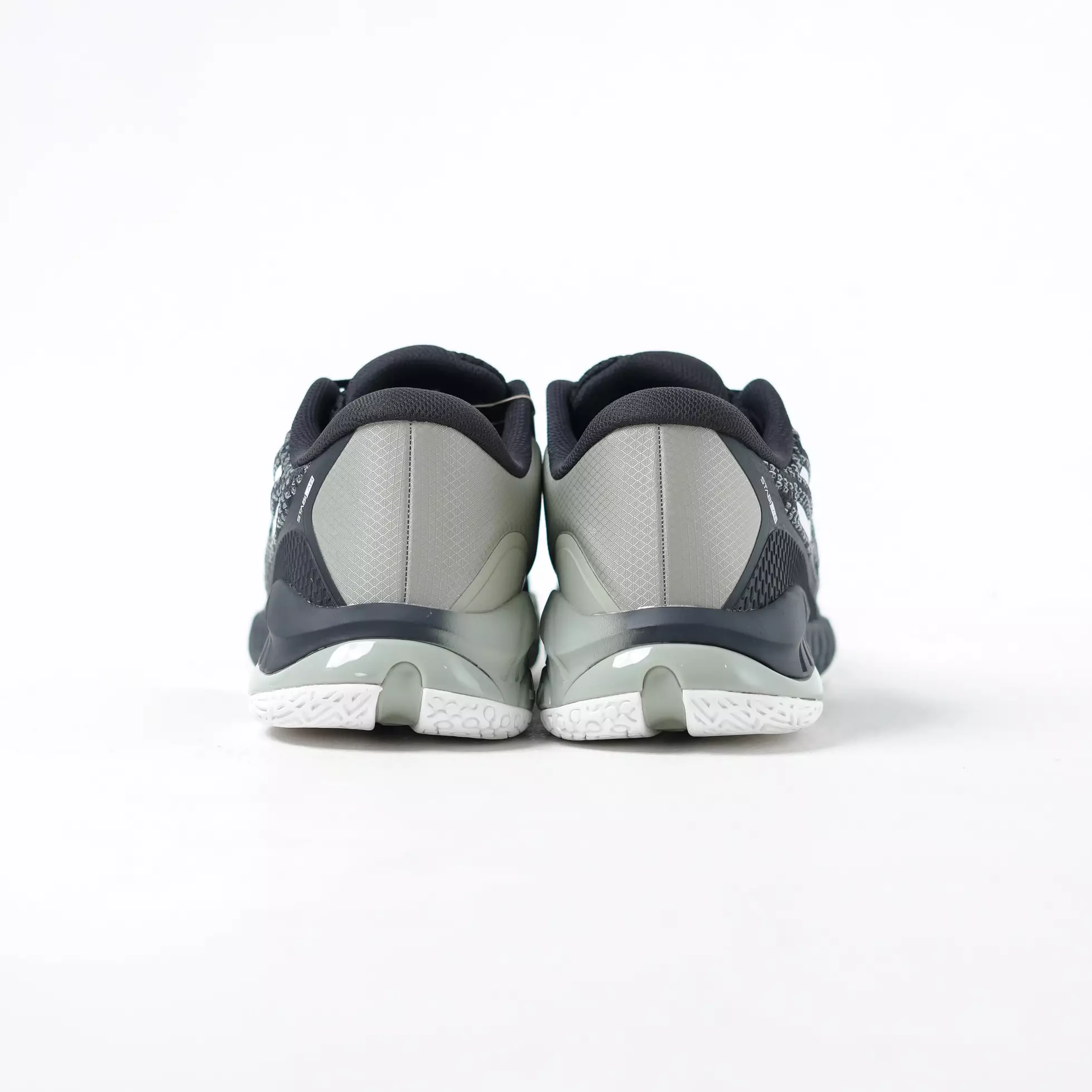 Sepatu BULLPADEL PREMIER P2 26V ANTRACITA BLACK PADEL SNEAKER 100% ORIGINAL