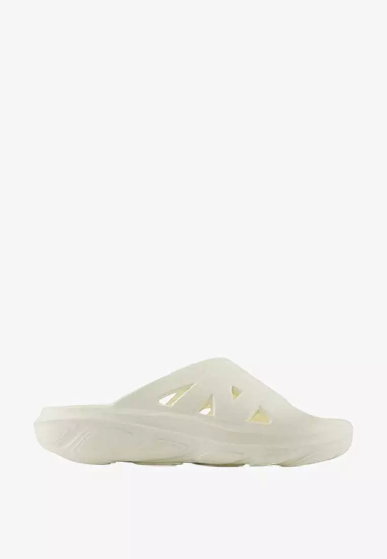 Discount on New Balance  shoes - SKU: Fresh Foam X RCVRY Unisex Sandal - White