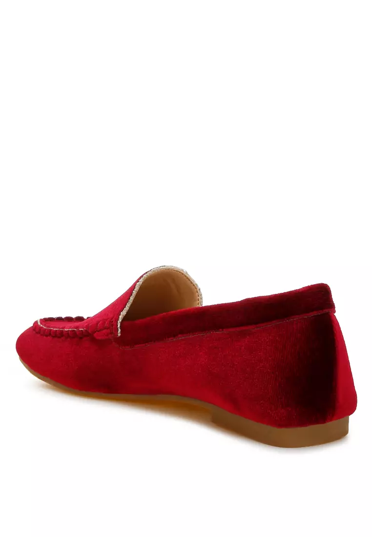 Sepatu Loafer Datar Beludru Warna Burgundy