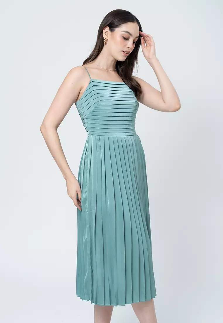 Tania Sleeveless Satin Pleated Dress