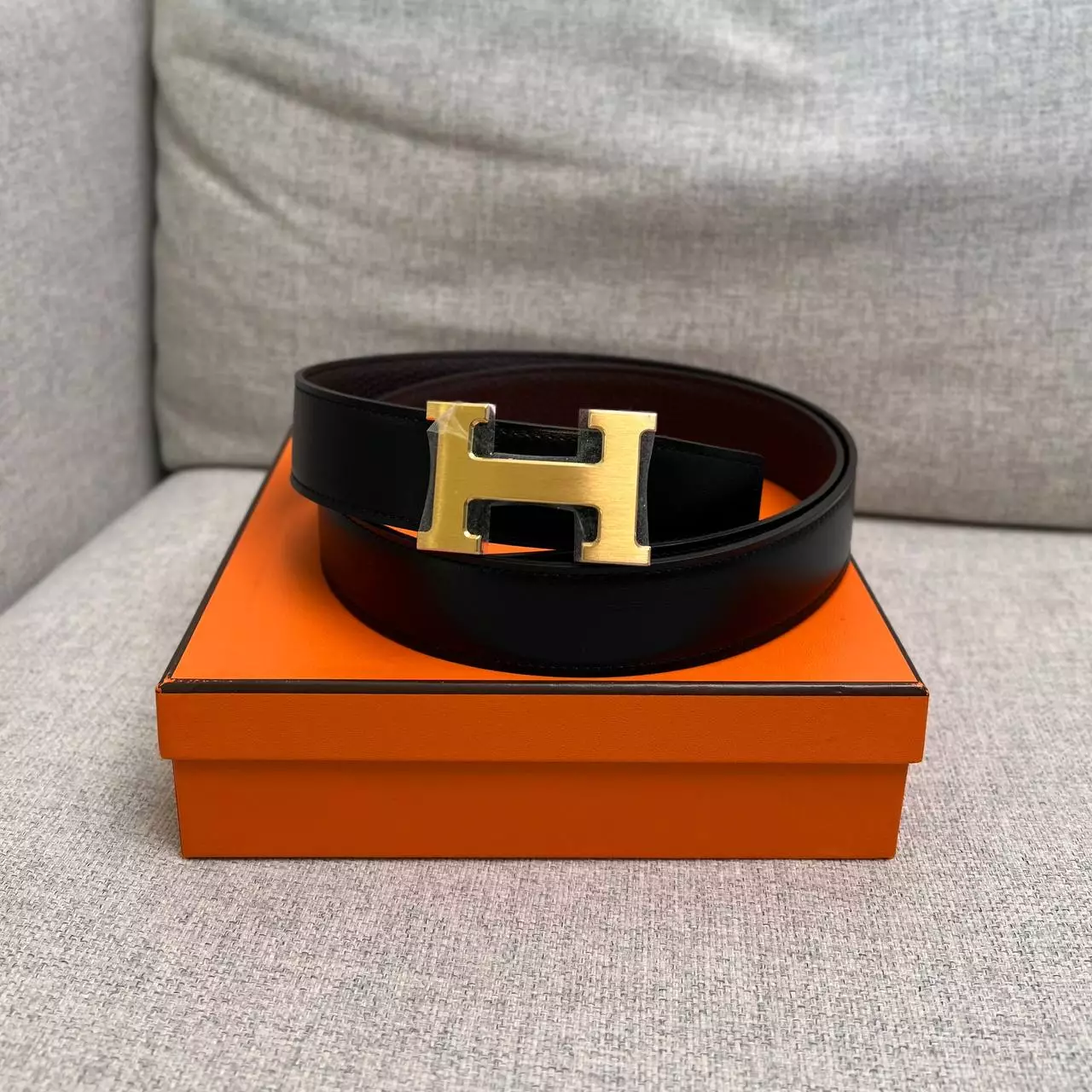 H Gold Buckle & Reversible Belt 32mm Togo Noir/Dark Brown