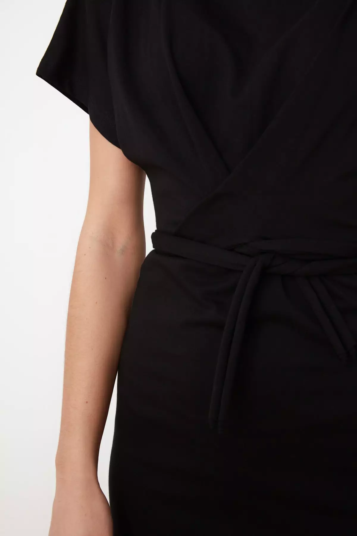 Tie Waist Detail Midi Dress