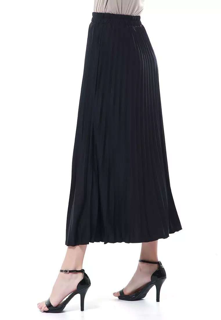 Nashywa Rok Bawahan Muslimah Wanita Regular Fit Premium Quality - Hitam