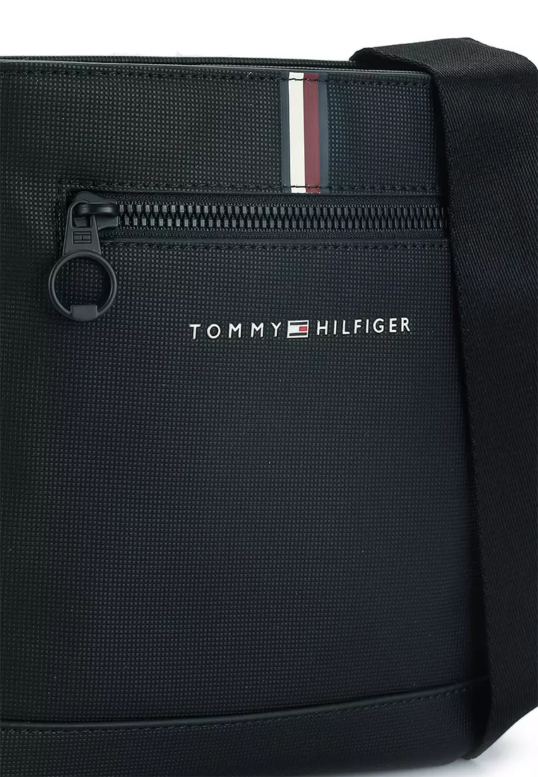 Tommy hilfiger hot sale essential mini