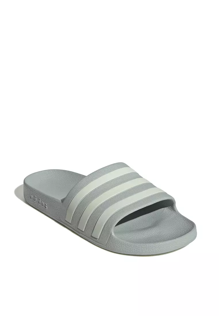Adilette Aqua Slides